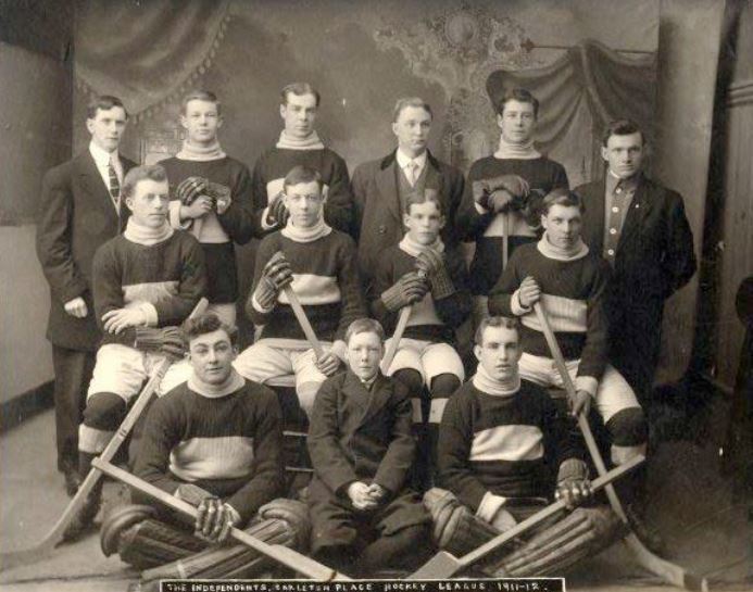 Carleton Place Hockey Team (1912)